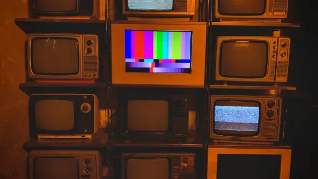elektronik-ekranlar.webp