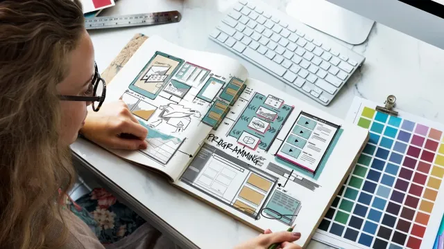 ui-ux-designer-women.webp